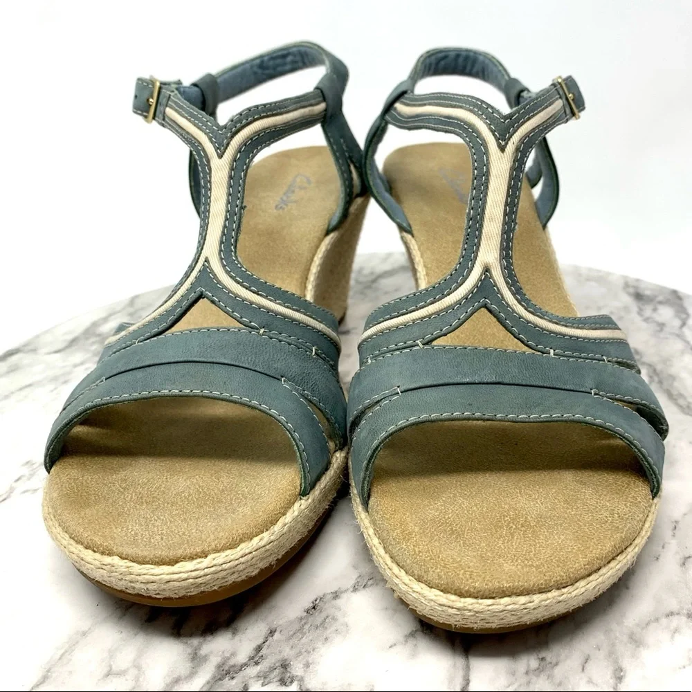 Clarks Blue Leather T-Strap Platform Comfort Platforms 10 Nautical Resortwear
